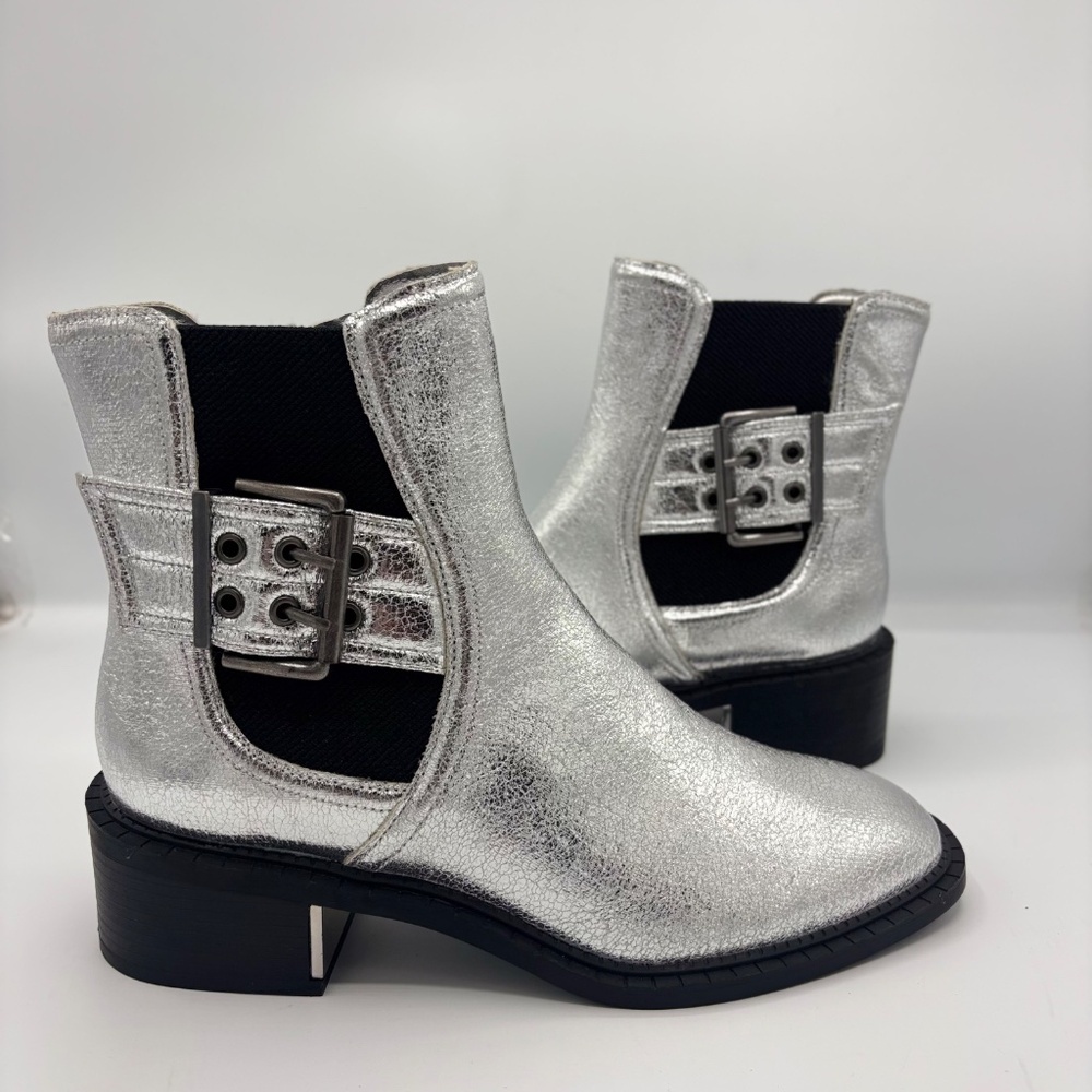 BCBGeneration Barini Silver Metallic Cutout Ankle Boots 6.5M Western Festival - Picture 5 of 16